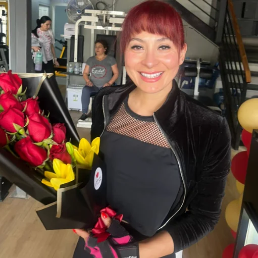 Cliente satisfecho con diseño floral